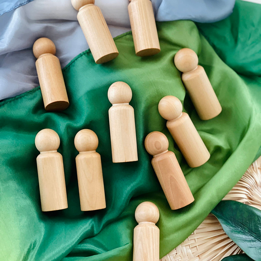 set of 10 wooden peg dolls for open ended play
