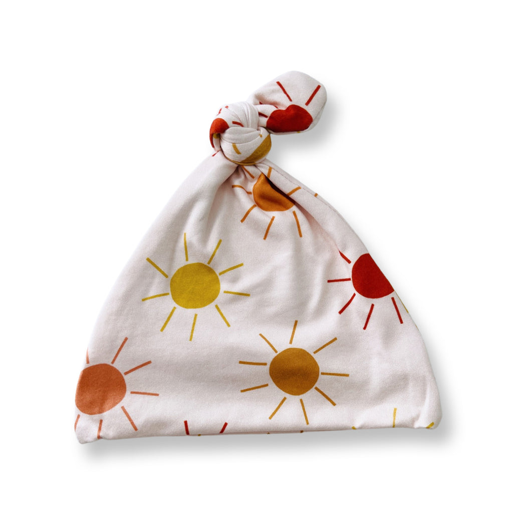 sunshine print organic knotted baby hat gown set