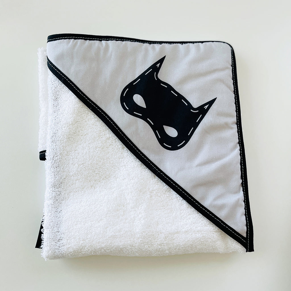 superhero themed cotton baby towel and washcloth set